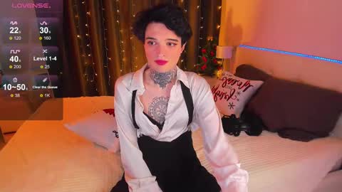 Simona online show from 12/17/24, 12:23