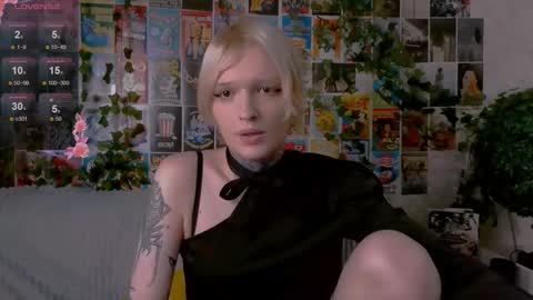 Snapshot of simona_rain chatting on 10/01/25, 09:54 Simona online show from 10/01/25, 09:54