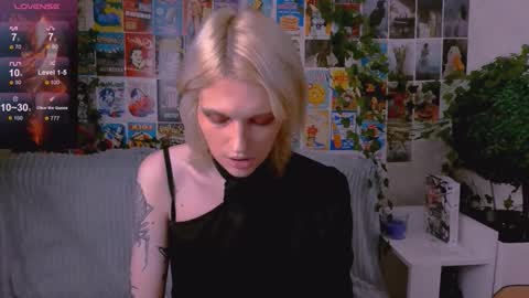 Snapshot of simona_rain chatting on 11/03/25, 10:42 Simona online show from 11/03/25, 10:42