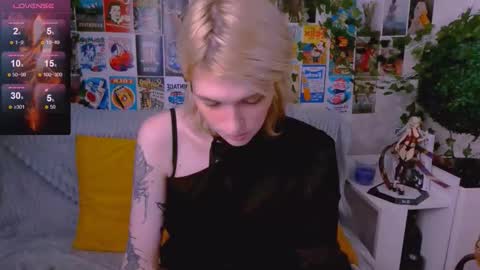 Snapshot of simona_rain chatting on 11/12/25, 09:36 Simona online show from 11/12/25, 09:36