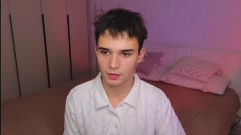 Alex online show from 08/01/26, 02:27