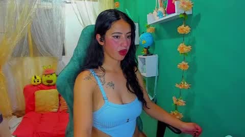 Snapshot of simone_simpson chatting on 04/03/26, 01:14 Simon Simpson Modelo Independiente online show from 04/03/26, 01:14
