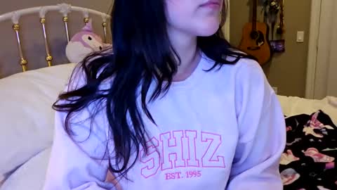 simonesighren online show from 10/26/25, 04:18