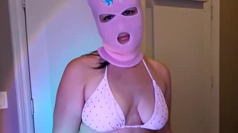 simonesighren online show from 10/28/25, 04:27