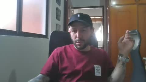 simonm777 online show from 11/05/25, 07:03