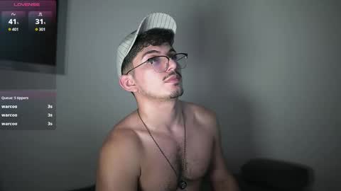 Snapshot of simoon_01 chatting on 11/12/25, 06:25 SIMOON online show from 11/12/25, 06:25