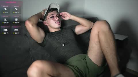 Snapshot of simoon_01 chatting on 11/19/25, 06:24 SIMOON online show from 11/19/25, 06:24