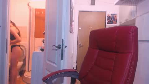 simyhvn online show from 11/01/25, 06:32