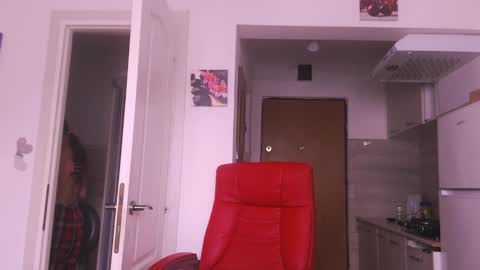 Snapshot of simyhvn chatting on 01/12/26, 10:20 simyhvn online show from 01/12/26, 10:20
