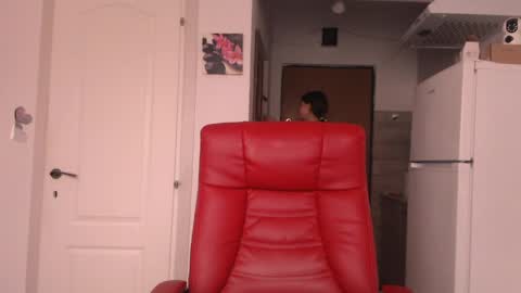 Snapshot of simyhvn chatting on 03/29/26, 01:00 simyhvn online show from 03/29/26, 01:00