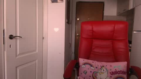 Snapshot of simyhvn chatting on 05/30/26, 07:27 simyhvn online show from 05/30/26, 07:27