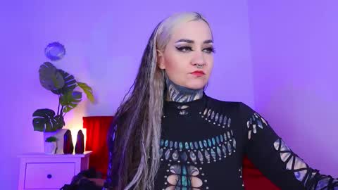 Ms. Sindel online show from 09/14/25, 11:53