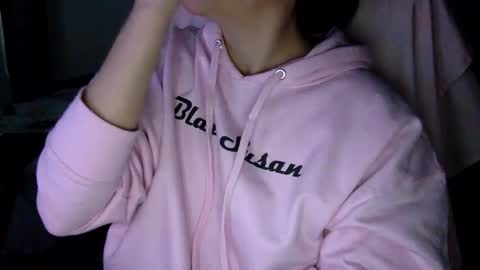 Sindra online show from 12/24/24, 10:06