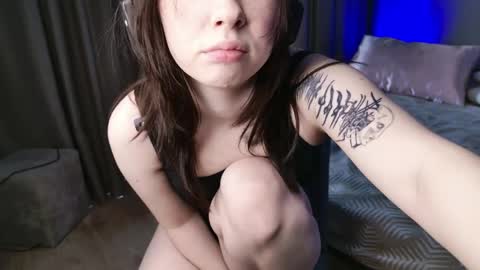Snapshot of sindy_juxxx chatting on 06/07/26, 04:27 sindy_juxxx online show from 06/07/26, 04:27