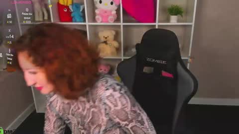 Snapshot of sindy_ortega chatting on 06/04/26, 12:38 Hi my name is Cindy Id love to see you on my stream. My schedule for the week 2 GMT 3am-9am MoTuFrSaSu online show from 06/04/26, 12:38