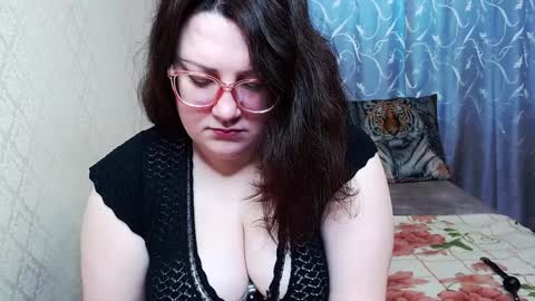 Snapshot of sindyjenice chatting on 01/16/25, 06:35 Angela online show from 01/16/25, 06:35