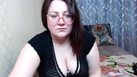 Snapshot of sindyjenice chatting on 01/17/25, 10:55 Angela online show from 01/17/25, 10:55