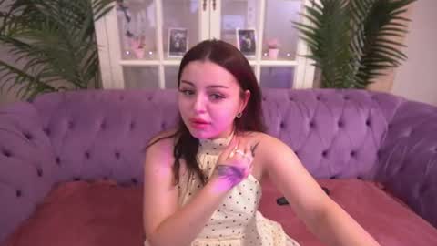 Kira online show from 06/24/26, 08:08