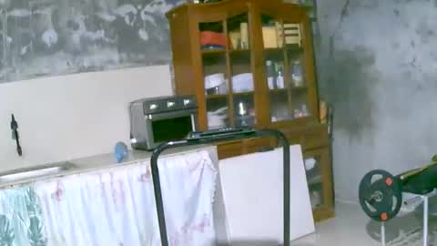Snapshot of sinfullwife6969 chatting on 02/04/26, 10:43 sinfullwife6969 online show from 02/04/26, 10:43