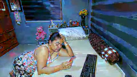 Snapshot of sinfullwife6969 chatting on 05/30/26, 12:57 sinfullwife6969 online show from 05/30/26, 12:57