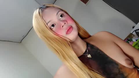 Snapshot of sinfulrose_ chatting on 02/28/26, 02:34 sinfulrose_ online show from 02/28/26, 02:34