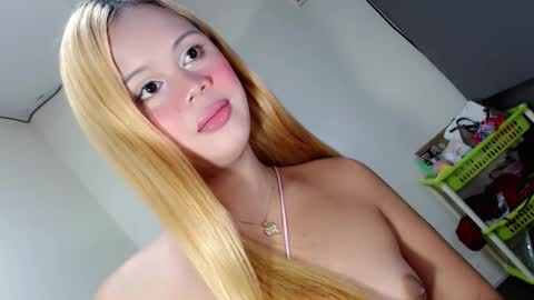 Snapshot of sinfulrose_ chatting on 03/02/26, 07:09 sinfulrose_ online show from 03/02/26, 07:09