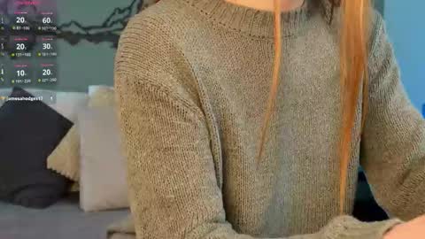 Snapshot of sinfulsmile_ chatting on 02/20/26, 07:54 Ivy online show from 02/20/26, 07:54