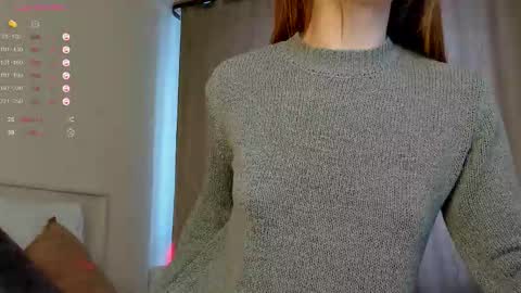 Snapshot of sinfulsmile_ chatting on 03/16/26, 04:18 Ivy online show from 03/16/26, 04:18