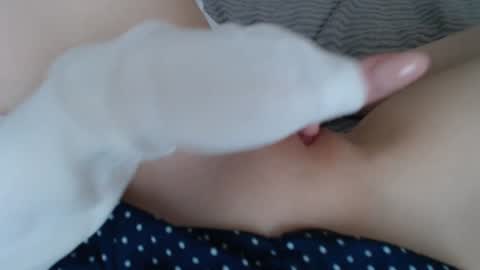 Snapshot of single_fox_4u chatting on 11/04/25, 08:02 Lina online show from 11/04/25, 08:02