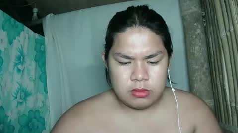 Snapshot of singleheart05 chatting on 04/24/26, 02:41 singleheart05 online show from 04/24/26, 02:41