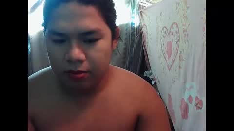 Snapshot of singleheart05 chatting on 05/31/26, 01:14 singleheart05 online show from 05/31/26, 01:14