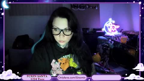 Sinomin online show from 12/20/25, 03:57