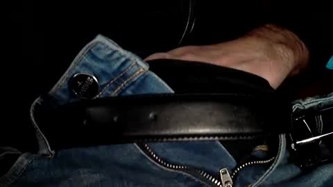 Alex online show from 12/30/24, 06:42