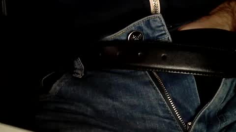 Alex online show from 01/26/25, 05:34