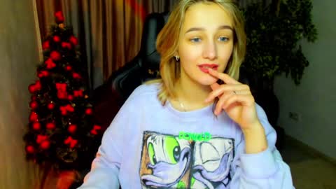 Sinty Noria online show from 12/26/24, 07:35