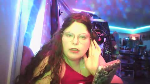 Siofra online show from 01/31/25, 09:48