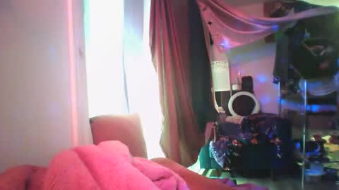 Siofra online show from 02/02/25, 09:34