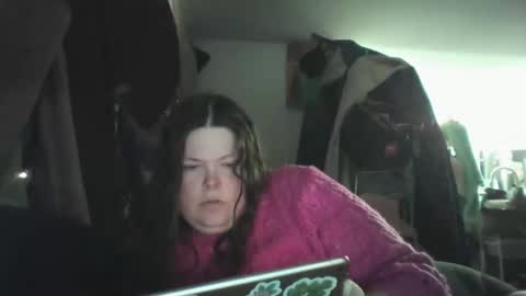 Siofra online show from 02/18/25, 11:41