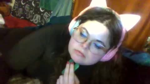 Snapshot of siofra chatting on 12/01/25, 08:36 Siofra online show from 12/01/25, 08:36