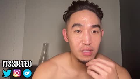 Snapshot of sir_teo chatting on 02/22/25, 04:51 SIR TEO online show from 02/22/25, 04:51