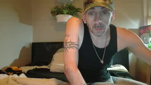 Snapshot of sirarchabalthe3rd chatting on 03/19/26, 07:34 Danny skiff online show from 03/19/26, 07:34