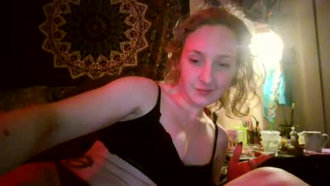 Snapshot of siren_sweetheart chatting on 06/14/26, 07:21 Venus online show from 06/14/26, 07:21