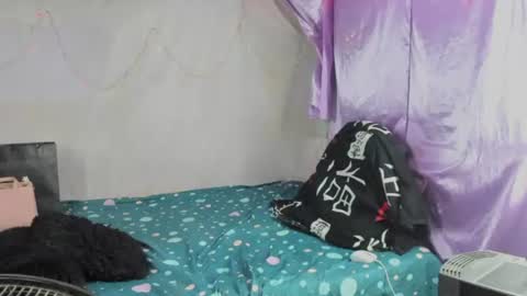 Snapshot of sirena_dirtysexxx chatting on 06/14/26, 01:25 Sirena Fuentes online show from 06/14/26, 01:25