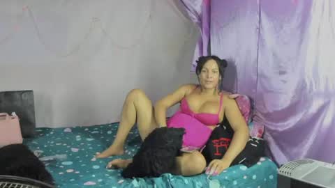 Snapshot of sirena_dirtysexxx chatting on 06/14/26, 02:24 Sirena Fuentes online show from 06/14/26, 02:24