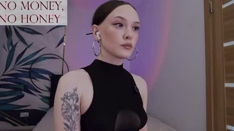 Goddess Sirena online show from 07/16/26, 10:21