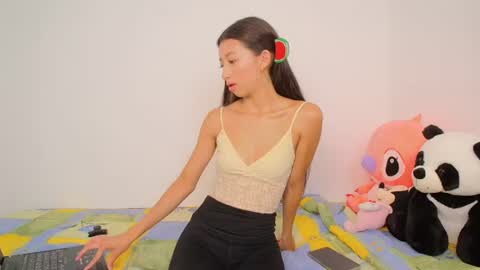 Sirens foxx online show from 07/28/26, 12:48