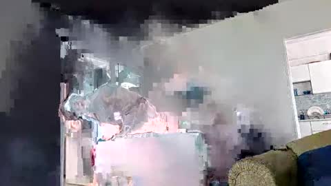 Giovanni online show from 09/17/25, 10:06