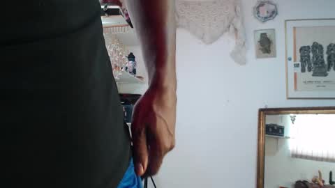 Snapshot of siriss_boyrag chatting on 09/20/25, 04:08 siriss_boyrag online show from 09/20/25, 04:08