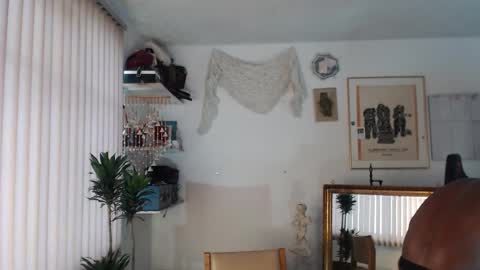 Snapshot of siriss_boyrag chatting on 10/09/25, 07:12 siriss_boyrag online show from 10/09/25, 07:12