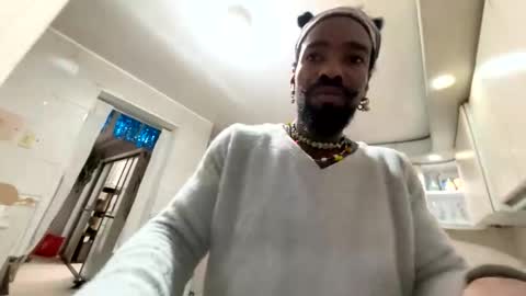 Snapshot of siriss_boyrag chatting on 02/01/26, 02:15 siriss_boyrag online show from 02/01/26, 02:15